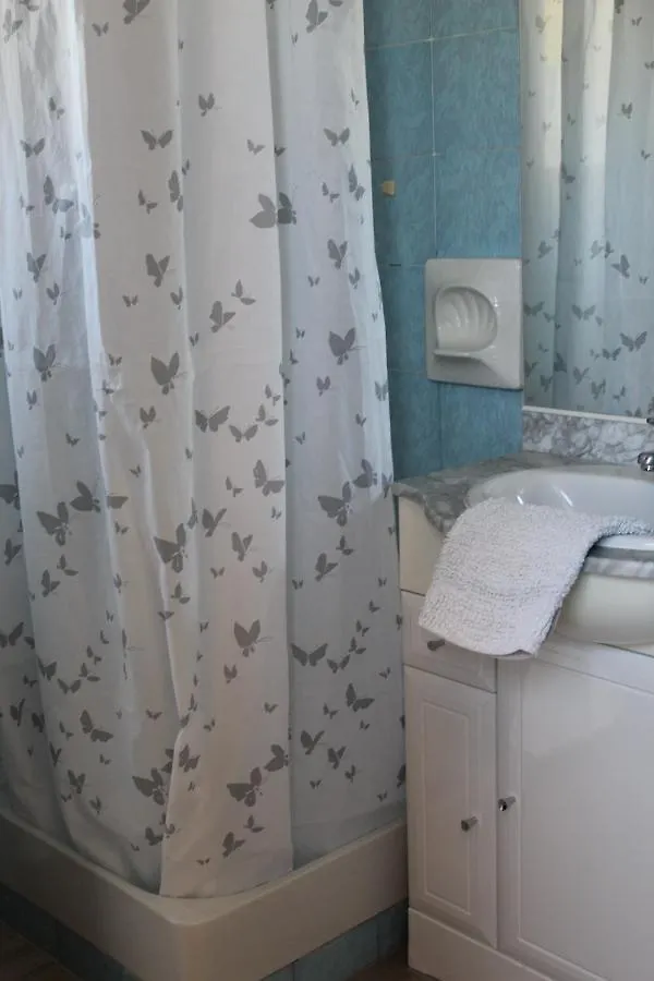 Residence Baccara Greoux-les-Bains 0*,